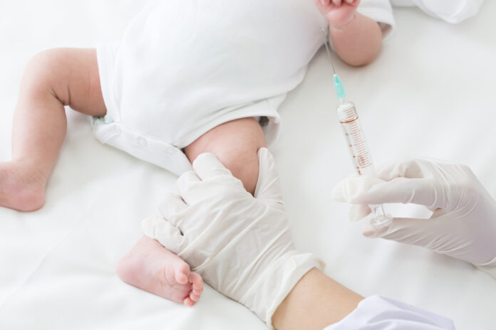 Vaccine,,Vaccination,Hepatitis,B,Virus,For,Child,Baby.,Doctors,Vaccinate