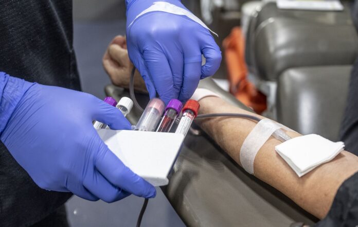 us-red-cross-blood-donation-file-restricted