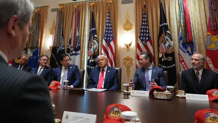 Trump 28