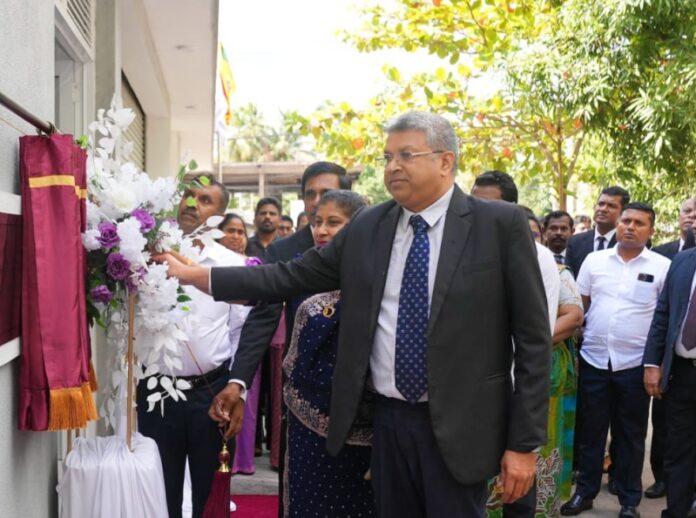 nikaweratiya disa adhikaranaya