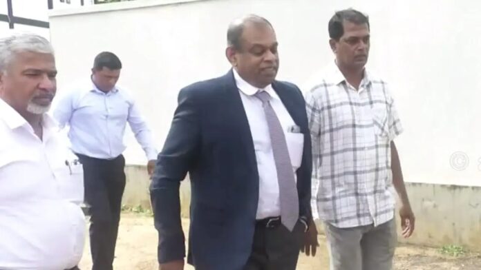 desha bandu thennakon