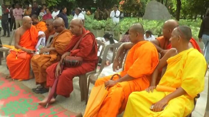 gnyanasara thero protest